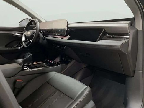 Used 2025 Audi Q6 e-tron Premium w/ Convenience Package RWD image 59