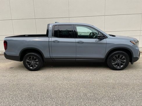Certified 2023 Honda Ridgeline Sport image 5