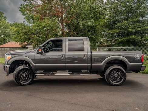 Used 2016 Ford F250 Lariat AWD/4WD image 5