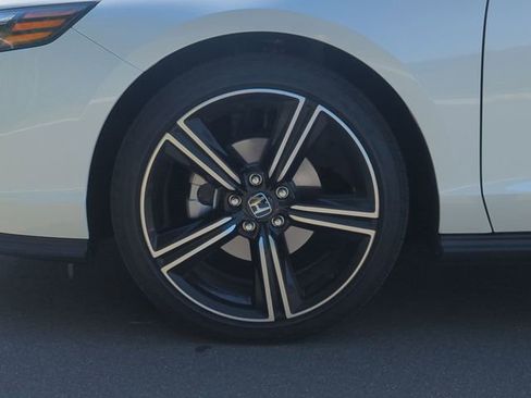 Used 2026 Honda Accord SE image 19