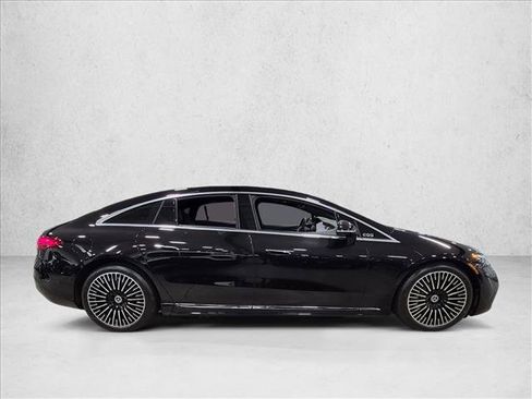 Certified 2023 Mercedes-Benz EQS 580 4MATIC Sedan image 4
