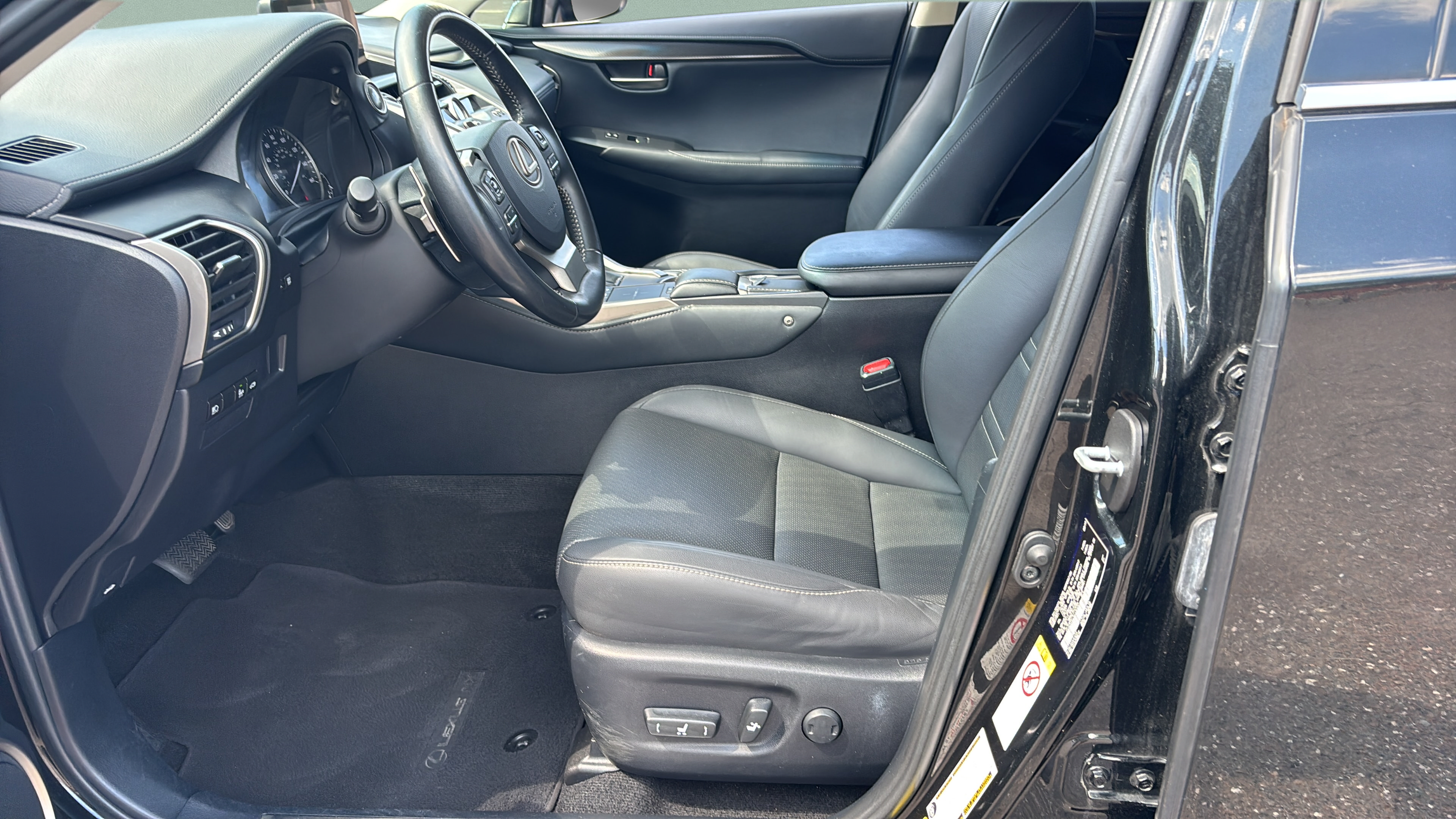Used 2019 Lexus NX 300 FWD w/ Comfort Package image 5