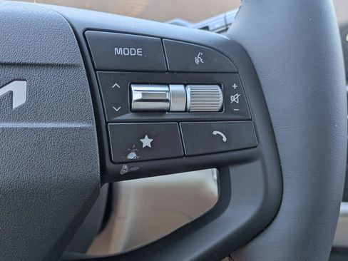 New 2026 Kia Sportage EX FWD image 16