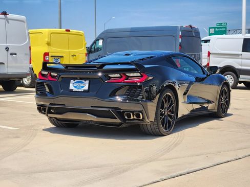 Used 2024 Chevrolet Corvette Stingray Preferred Cpe w/ Z51 Performance Package RWD image 7