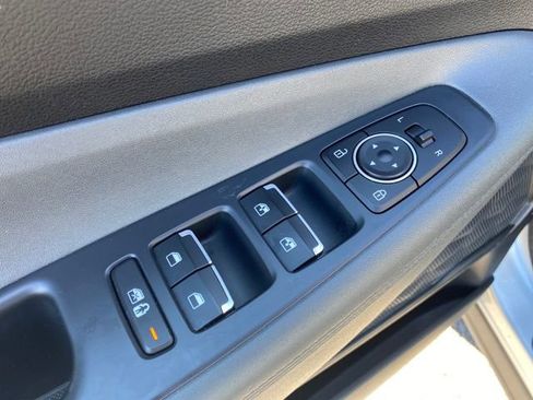 Used 2023 Hyundai Santa Fe SEL image 18