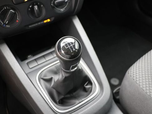 Used 2013 Volkswagen Jetta S image 19