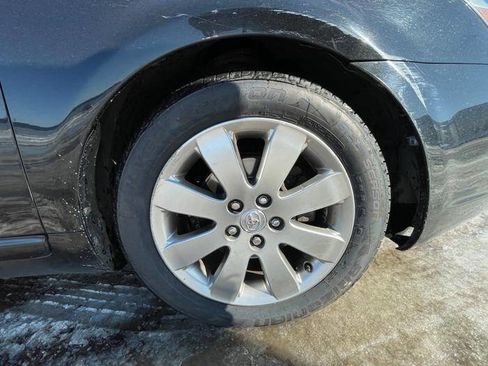 Used 2005 Toyota Avalon XL image 19