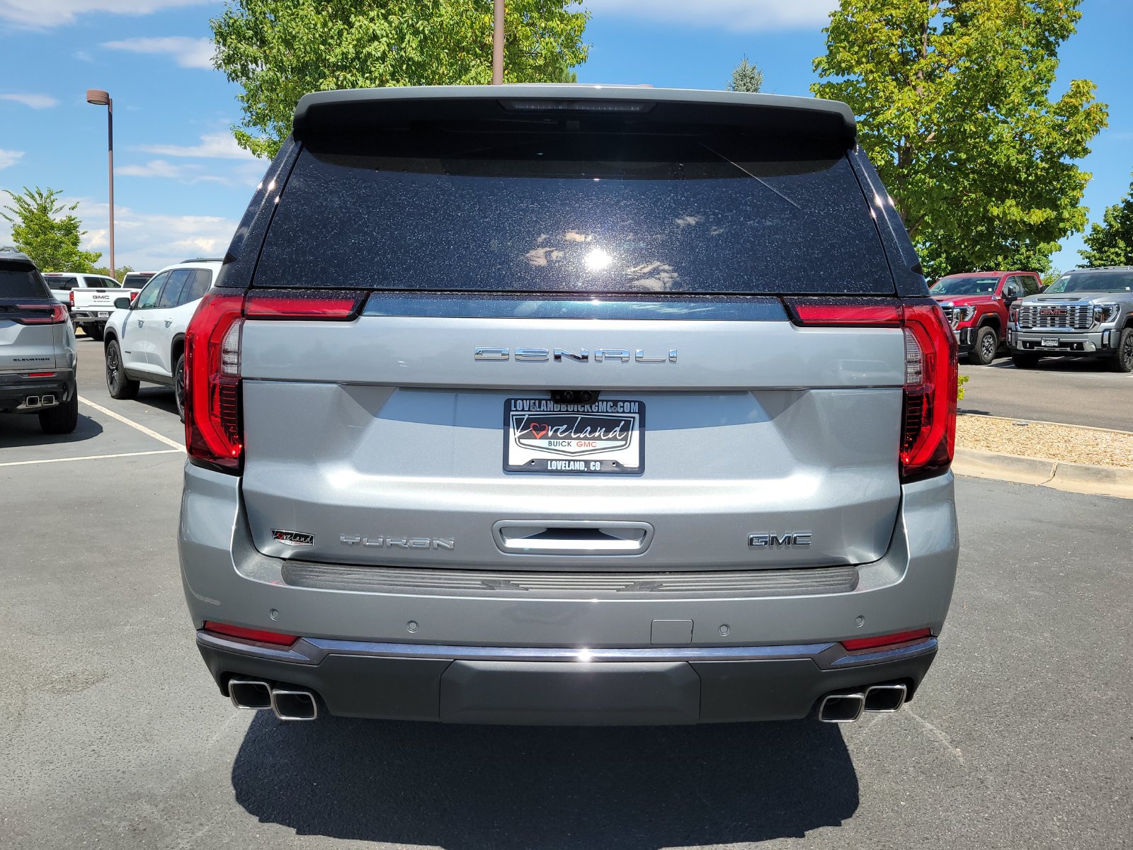 New 2026 GMC Yukon XL Denali Ultimate AWD/4WD image 12