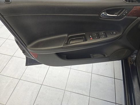 Used 2007 Chevrolet Impala LTZ image 16