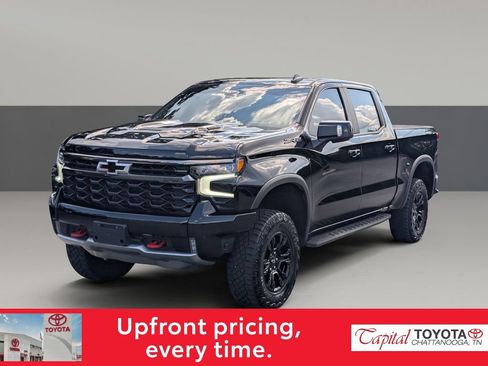 Used 2024 Chevrolet Silverado 1500 ZR2 w/ Technology Package AWD/4WD image 4