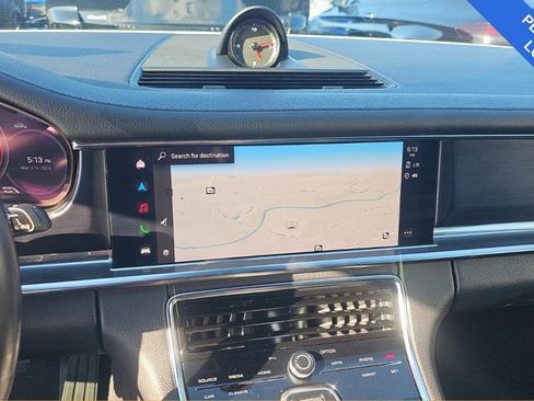 Used 2022 Porsche Panamera Platinum Edition image 6