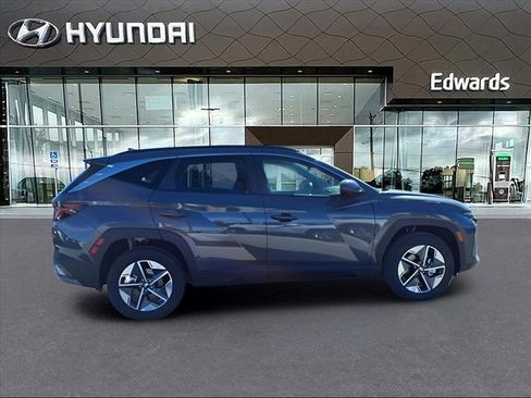 New 2026 Hyundai Tucson SEL image 8