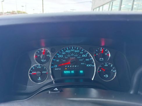 Used 2022 Chevrolet Express 3500 LS image 25