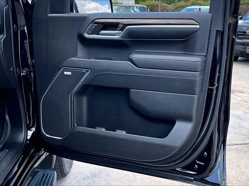 Used 2024 GMC Sierra 1500 Elevation w/ Elevation Premium Package image 23