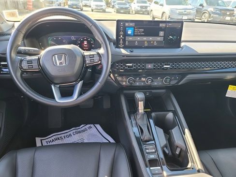 Used 2024 Honda Accord Touring image 13