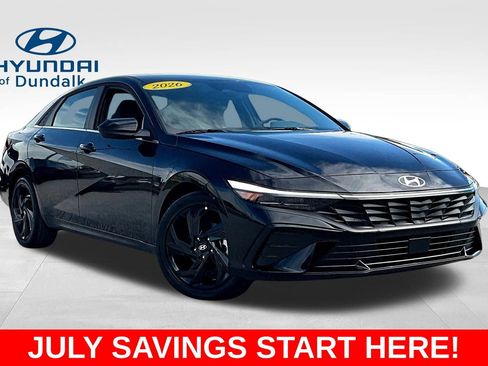 Used 2026 Hyundai Elantra SEL Sport Premium FWD image 3
