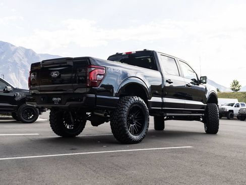 Used 2025 Ford F150 Lariat w/ Bed Utility Package AWD/4WD image 7