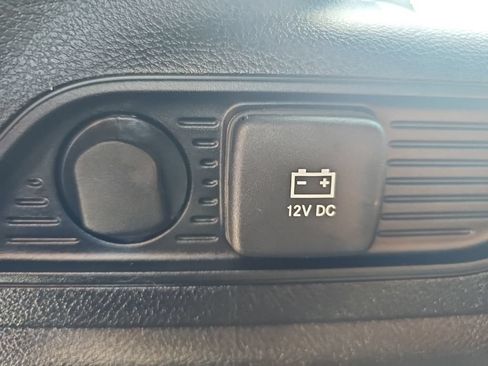 Used 2024 Jeep Grand Cherokee Limited AWD/4WD image 34