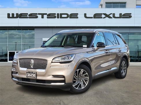 Used 2021 Lincoln Aviator 2WD image 1