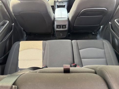 Used 2024 GMC Terrain SLE image 31