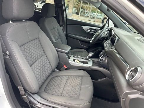 Used 2021 Chevrolet Blazer LT FWD image 33