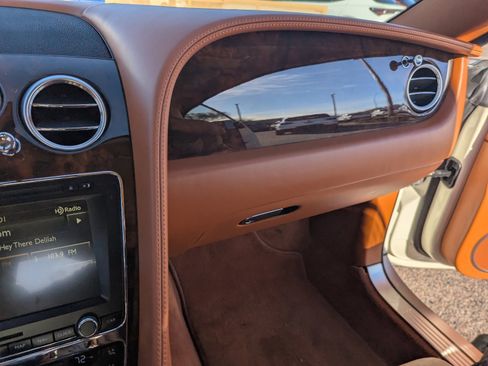 Used 2012 Bentley Continental GT image 18