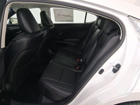 New 2025 Lexus ES 350 w/ Premium Package image 12