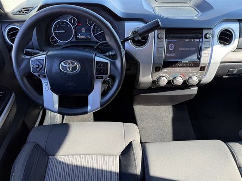 Used 2015 Toyota Tundra SR5 image 13
