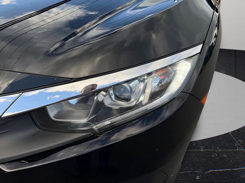 Used 2018 Honda Civic LX image 8