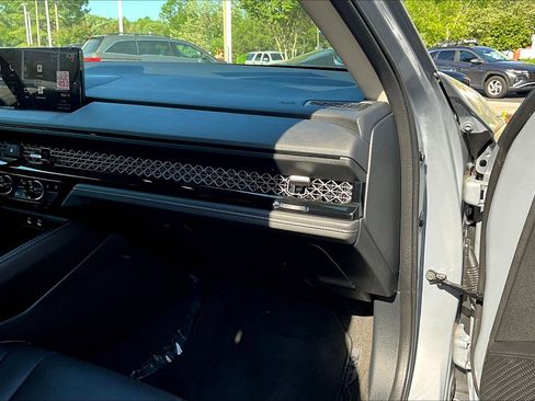 Certified 2025 Honda Accord Touring image 16