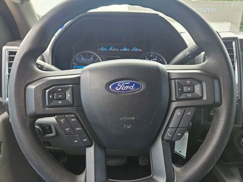 Used 2017 Ford F350 XLT w/ XLT Value Package AWD/4WD image 6