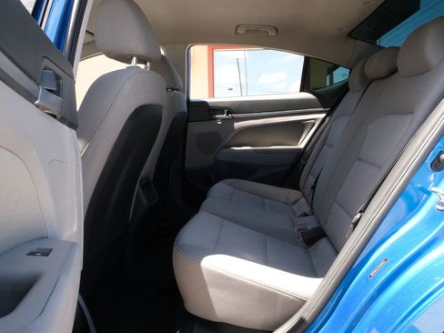 Used 2018 Hyundai Elantra SEL FWD image 12