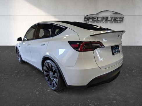 Used 2022 Tesla Model Y Performance AWD/4WD image 8