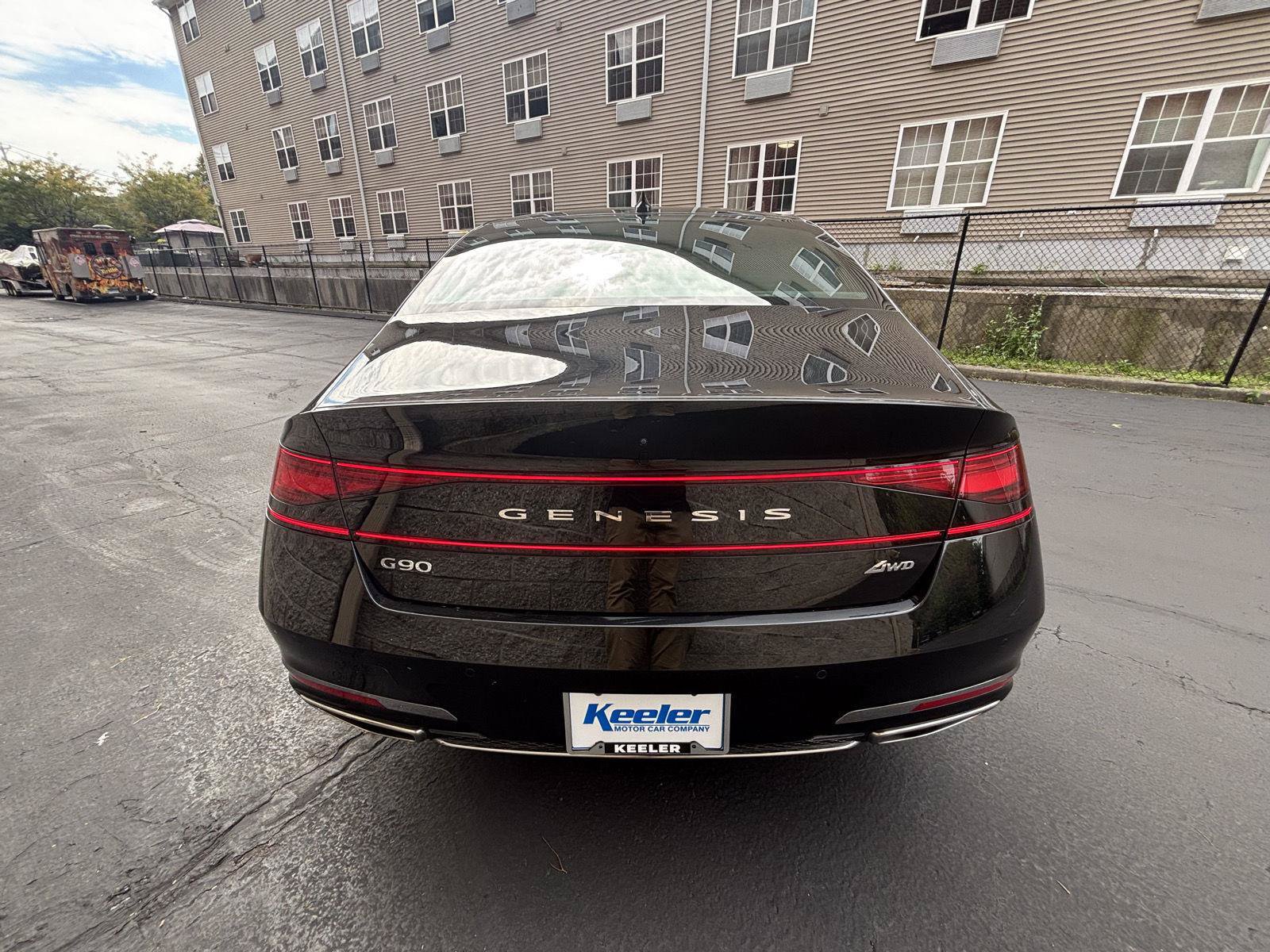 Used 2023 Genesis G90 3.5T AWD/4WD image 4
