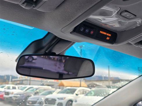 Used 2019 Chevrolet Bolt LT image 26