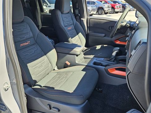 New 2026 Nissan Frontier Pro-X image 12