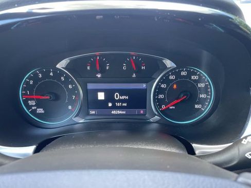 Used 2023 Chevrolet Traverse RS AWD/4WD image 37