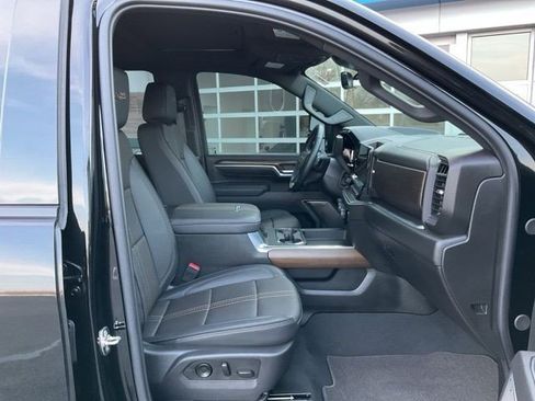 Certified 2025 Chevrolet Silverado 2500 High Country w/ High Country Premium Package image 20