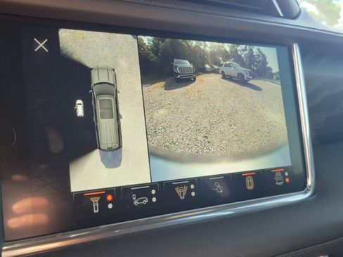 Used 2023 GMC Yukon Denali w/ Advanced Technology Package RWD image 21