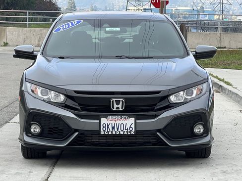 Used 2019 Honda Civic EX image 9