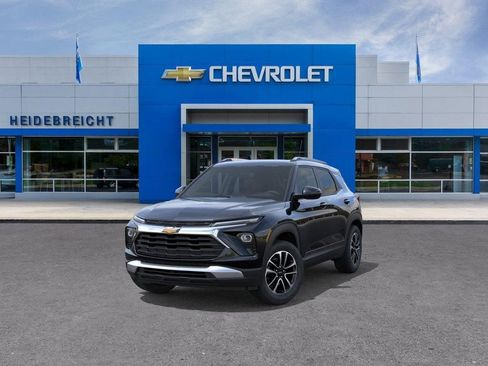 New 2026 Chevrolet TrailBlazer LT w/ Convenience Package FWD image 8
