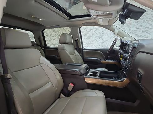 Used 2017 Chevrolet Silverado 1500 LTZ w/ Sport Package image 11