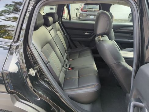 Used 2025 MAZDA CX-50 AWD 2.5 S w/ Premium Plus Pkg image 33