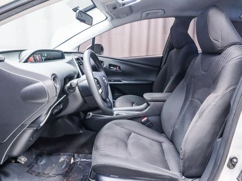 Used 2016 Toyota Prius Two image 20