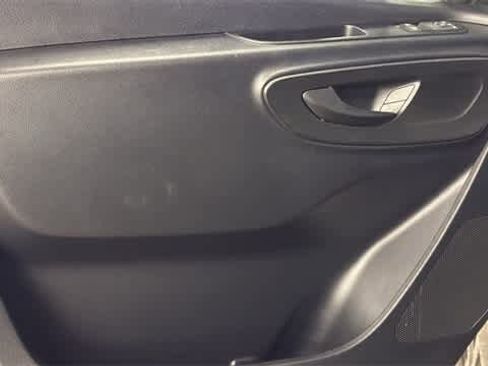 Used 2023 Mercedes-Benz Sprinter 2500 image 11