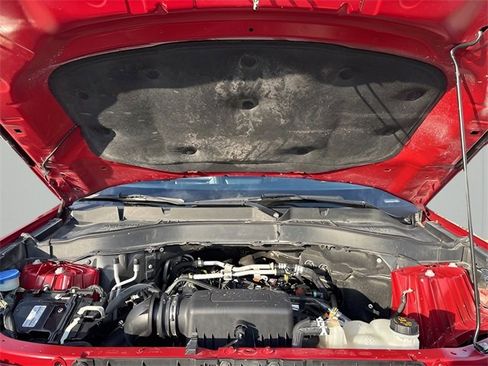 Used 2021 Ford Explorer XLT w/ Equipment Group 202A image 10