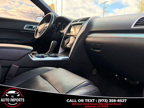 Used 2015 Ford Explorer Sport w/ Equipment Group 401A image 17