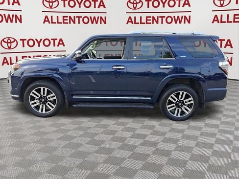 Used 2024 Toyota 4Runner Limited AWD/4WD image 4