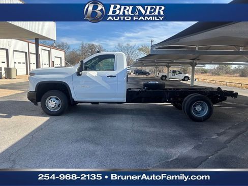 New 2026 Chevrolet Silverado 3500 W/T RWD image 9
