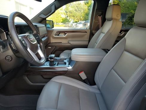 Used 2024 GMC Sierra 1500 SLT w/ SLT Premium Plus Package image 19